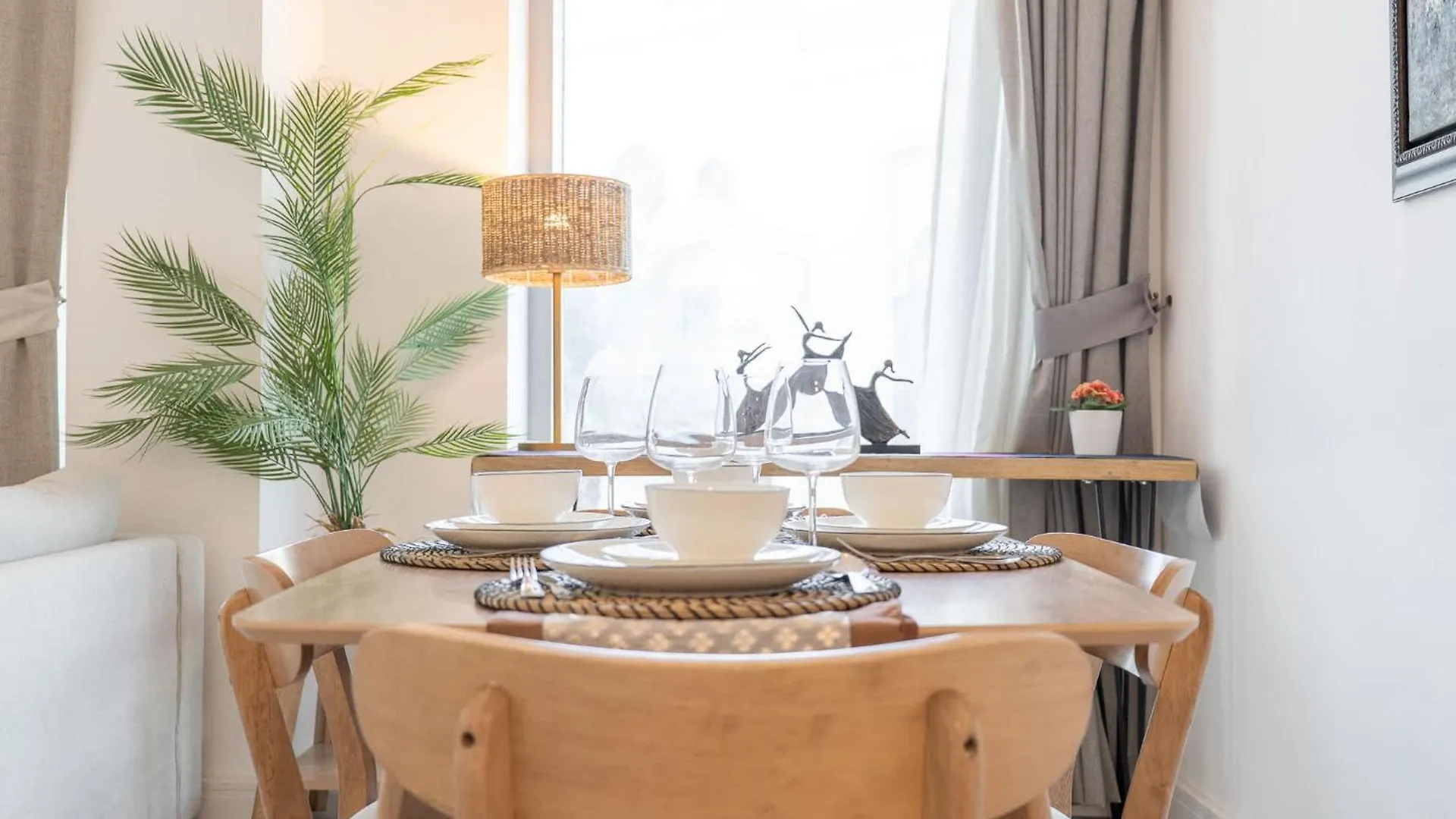 Remarkable 1 Bedroom Flat In Blakely Tower Dubai Apartment