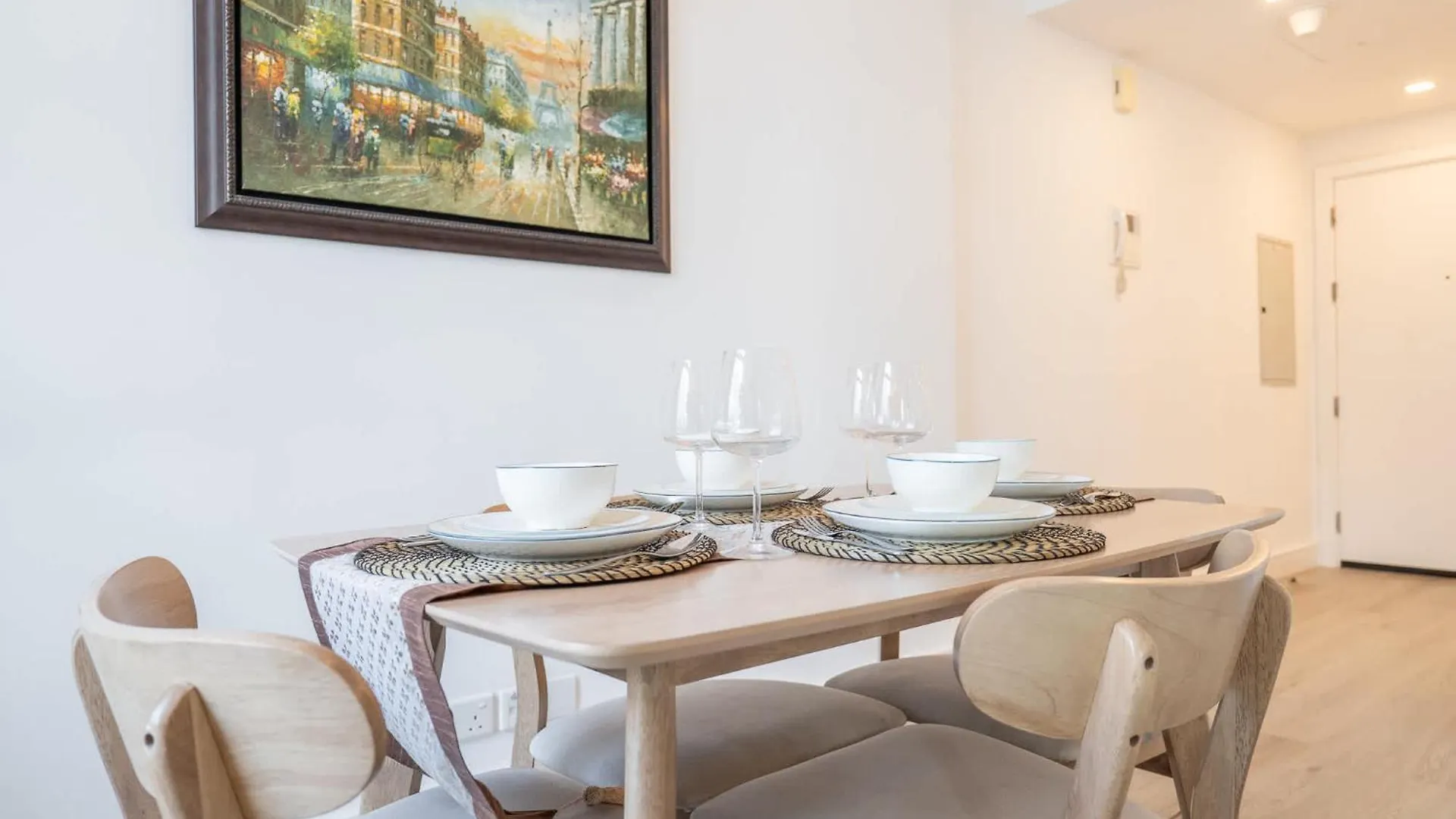 Remarkable 1 Bedroom Flat In Blakely Tower Dubai
