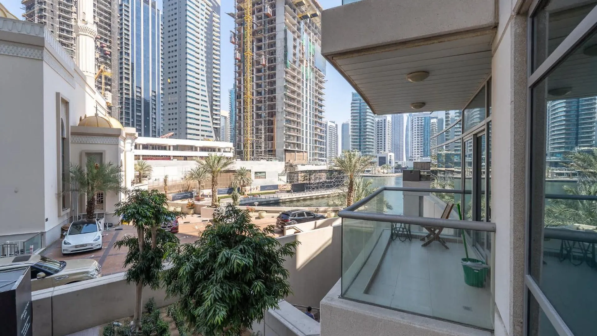 Remarkable 1 Bedroom Flat In Blakely Tower Dubai